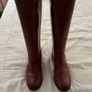 Melissa button Frye boots